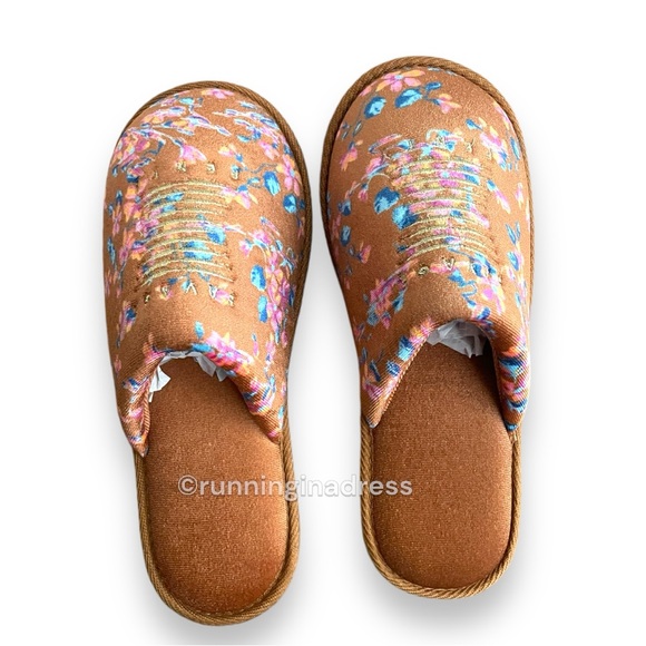 Savage X Fenty Luxe Velvet Slippers In Color Distorted Bloom Size Small Shoe 6-7 - Picture 14 of 15